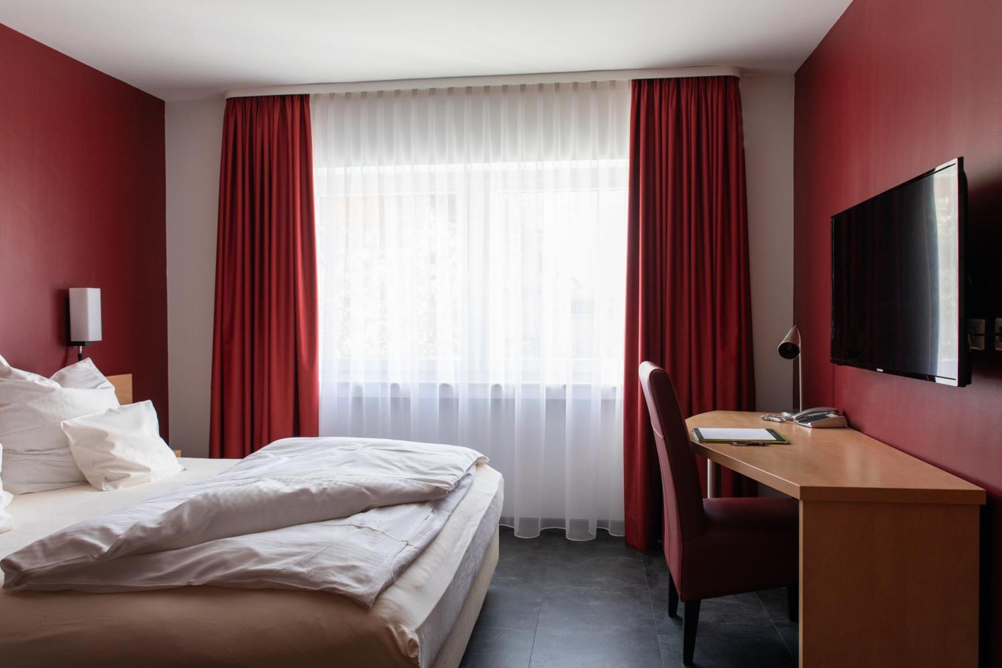 Mein Schlosshotel ホイゼンシュタム エクステリア 写真